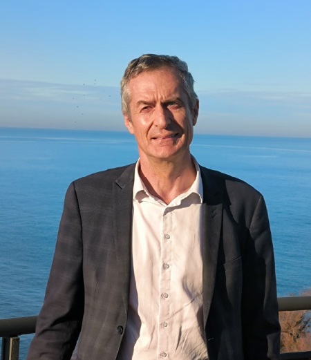Le Directeur Gnrale Yves Barbe